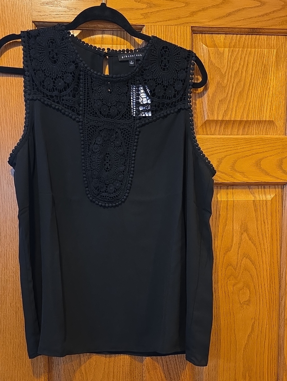 Gibson Black Sleeveless Crochet Trim Top